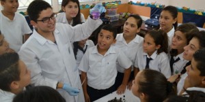 midiendo el ph del agua